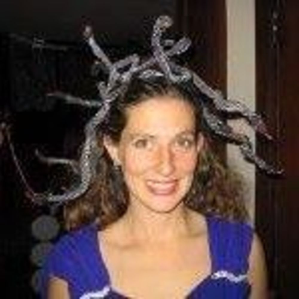 Meet your Posher, Lisa